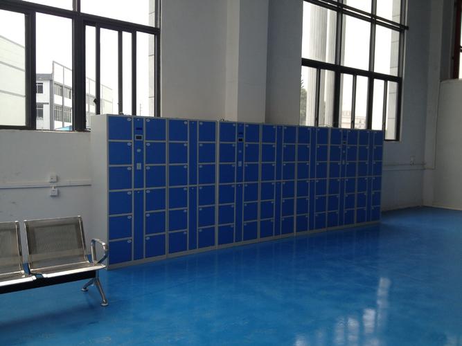 辦公 商業場所專用設備 存包柜 >熱銷36門智能磁卡存包柜超市刷卡寄存